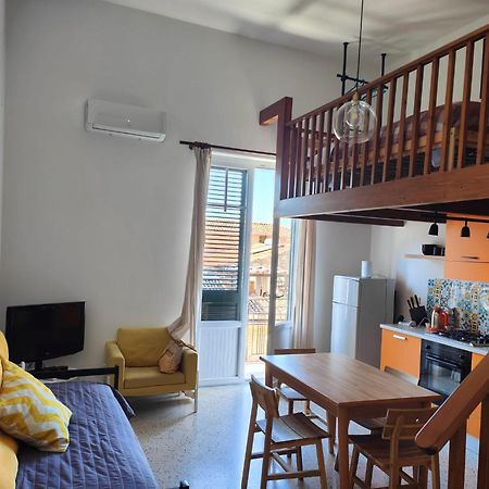 Sunny Flat - Self Apartments Cefalù Exteriör bild