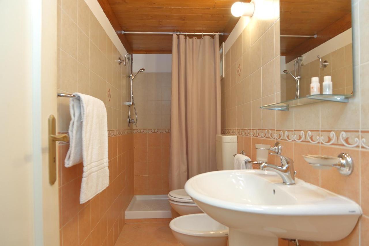 Sunny Flat - Self Apartments Cefalù Exteriör bild